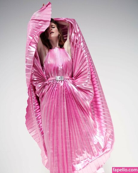 Rose Leslie Best Profile Photo