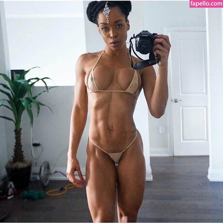 fitlolamontez model porn pics