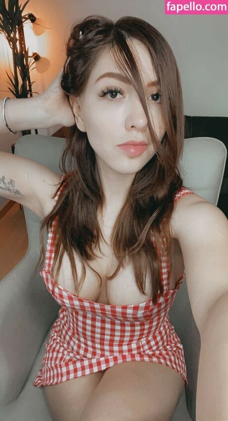 ohmysweetkitty nude model pics