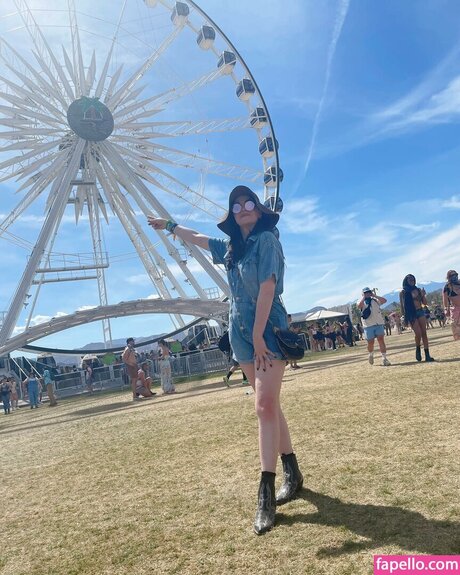 blonde lesbian onlyfans art porn gallery