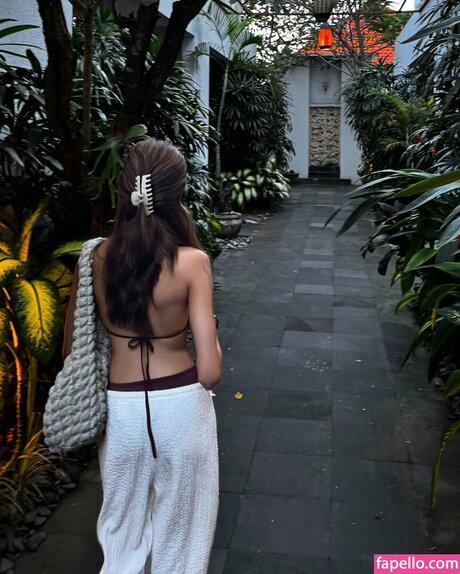 ishitasgj porn model picture