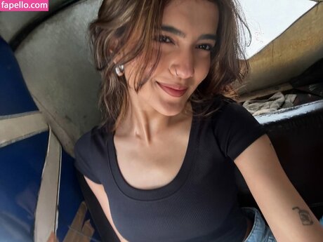 ishitasgj model sexy img