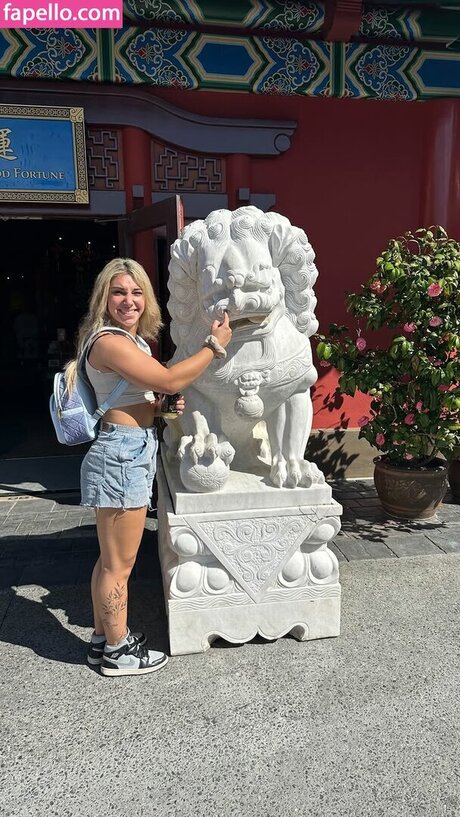 Thea Hail beautiful pornstar photos