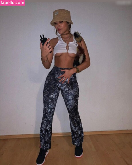 Indiagoals beautiful pornstar image