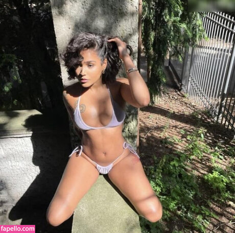 Indiagoals beautiful actress photos