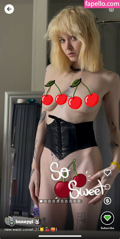 Imgiannasmith erotic model pic