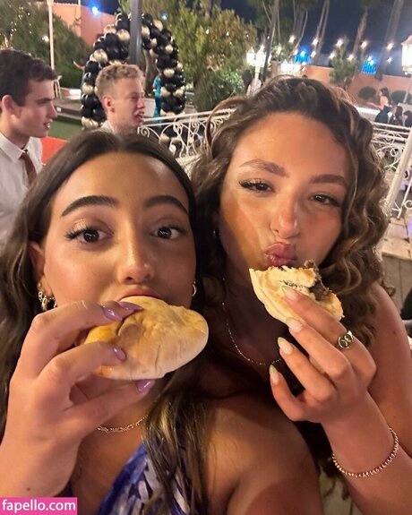 noadabushh model sex photos