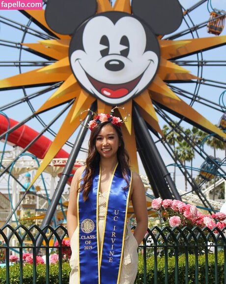 Sophia Phan best actress picture