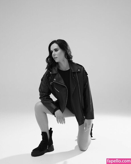 skinny asian onlyfans top galleries