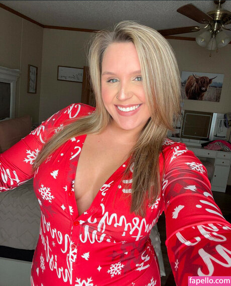 breanaaa95 star naked pictures