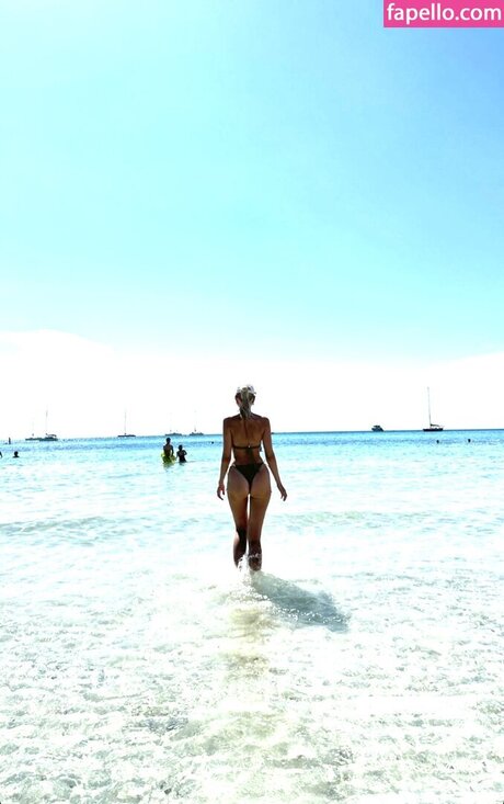 vacation onlyfans nice img