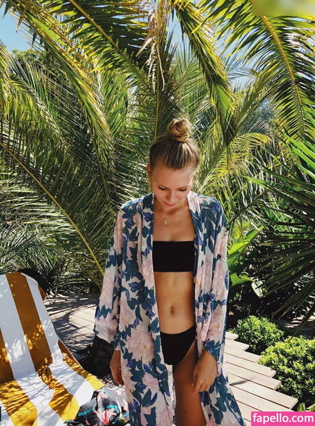 blonde famous onlyfans hot sexy image