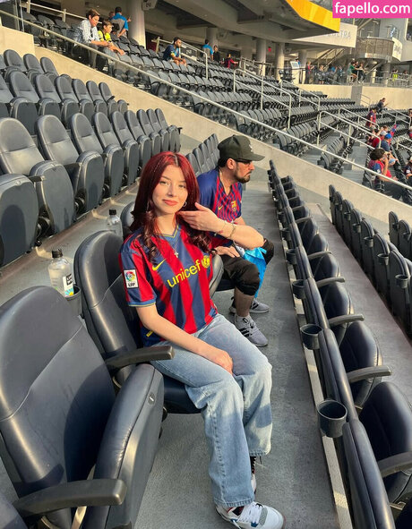 bbyflxr star hot photos