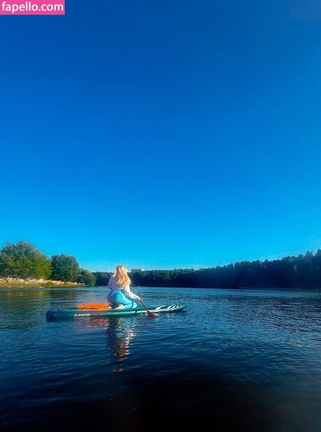 Elena Kyalviyainen naked pornstar image