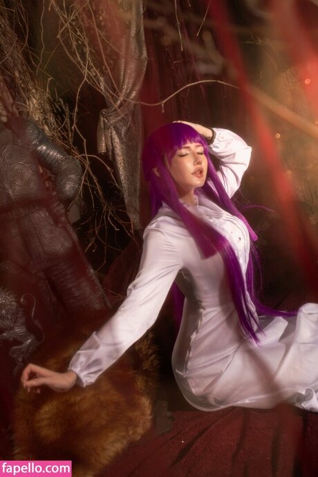 Elena Kyalviyainen star free picture