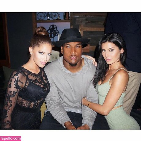 Olivia Pierson star free images