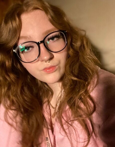 fiieroryy model erotic picture