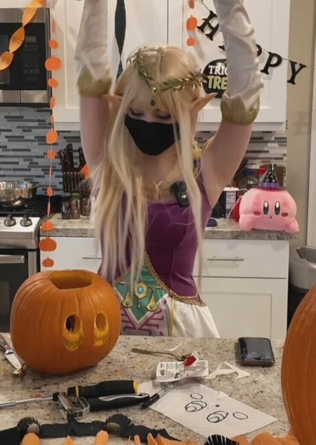 Harriet Barnes top actress pictures