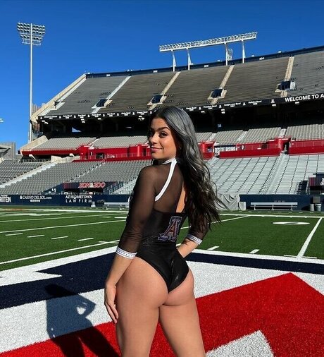 Sirena Linton exclusive pornstar pics