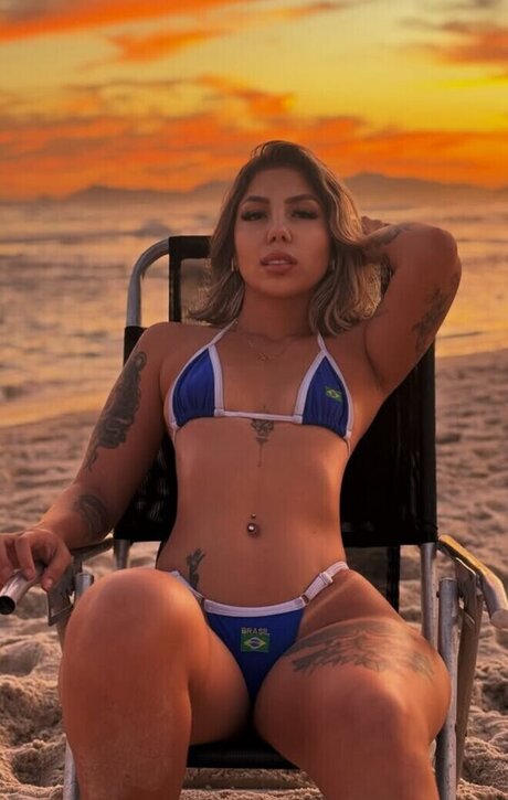 amateur wife onlyfans sexy images