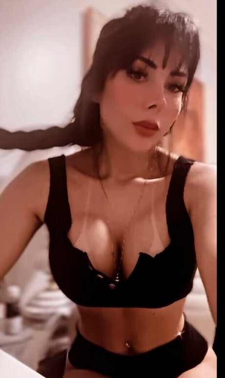 Alice Alves beautiful pornstar pics