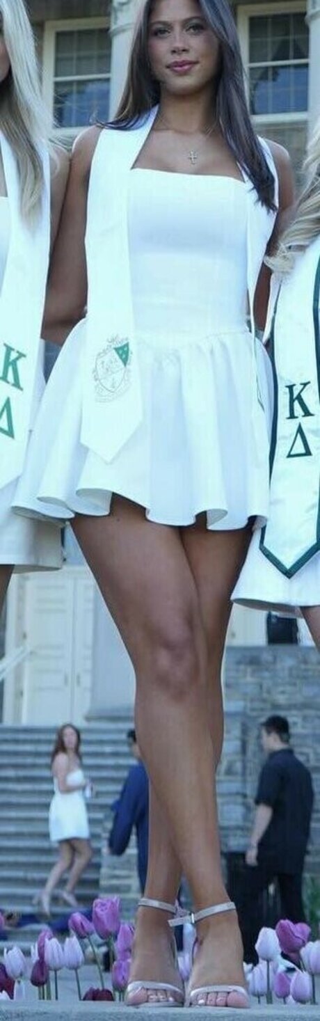 Nicolena Schoonmaker Nicolenaschoonmaker high quality star photos