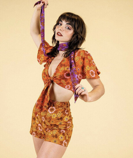 Sydtrip model hot pictures