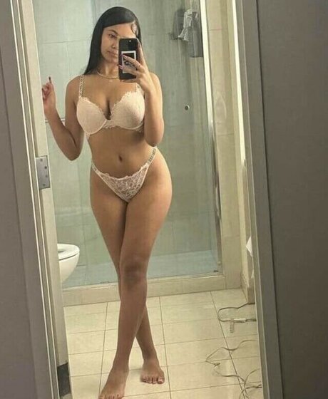 Brooklyn Queen pornographic model photos