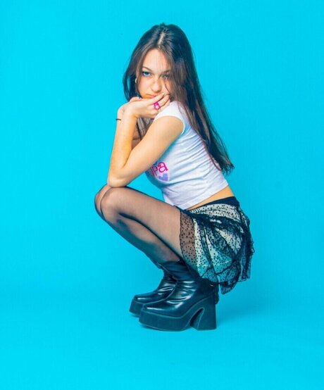 Dylan Troesken pornstar nudes archive