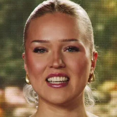 Merve Niemann top model photo