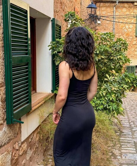 asian influencer onlyfans nude gallery