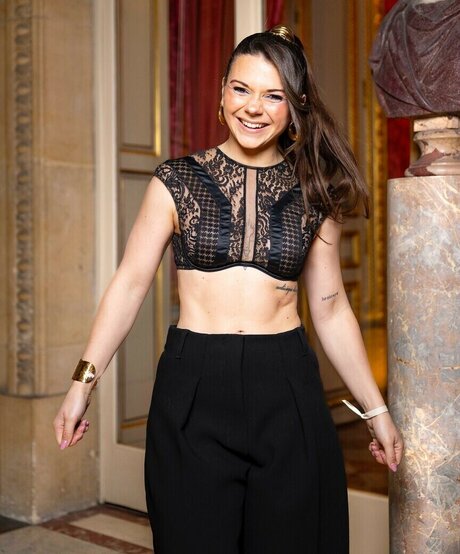 Juju Fitcats model sex photo