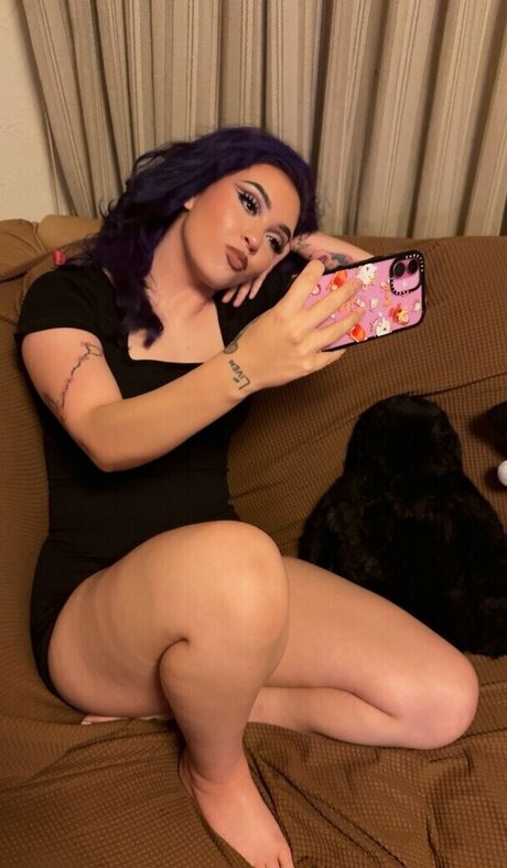 Mary Liven pornstar hot image