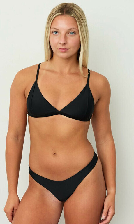 soccer mom onlyfans erotic images