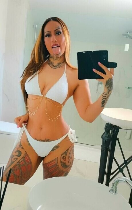 braces onlyfans beautiful naked gallery