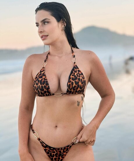 Thacila Caroliny high quality pornstar photos