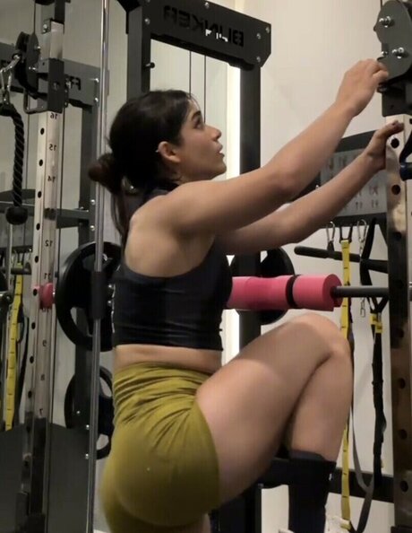 Alanalarana star nudes img