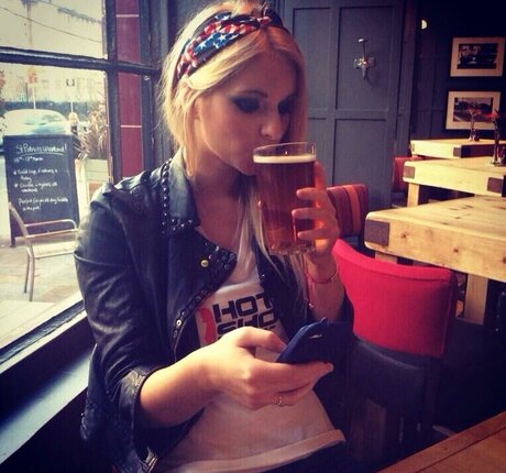 country girl onlyfans hot nude picture