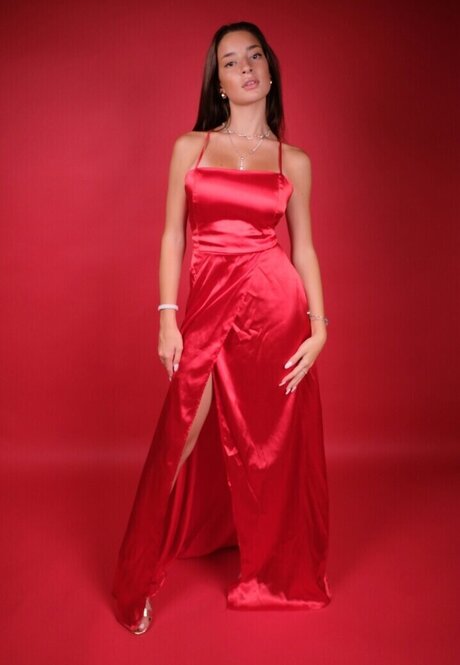 petite onlyfans free archive