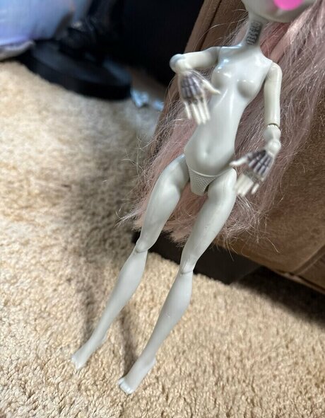 Zombie Doll star nice image