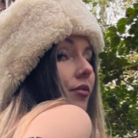 AlexxaDiamond naked actress picture