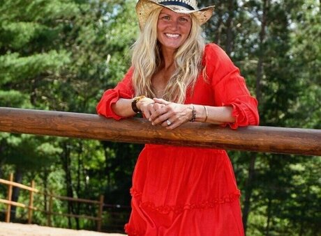 amandaayala adult model pictures