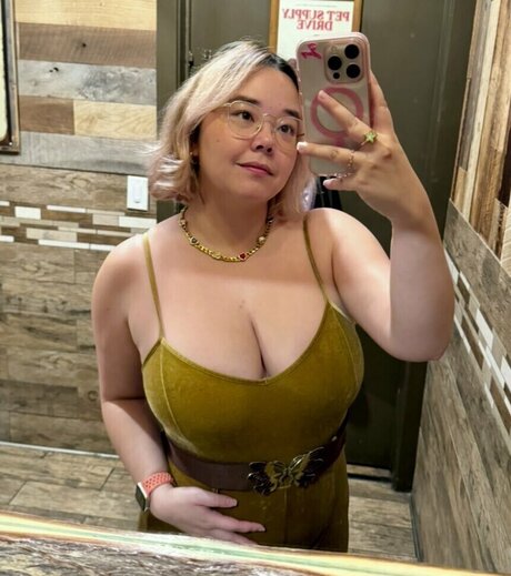 bingsuccino pornstar nice image