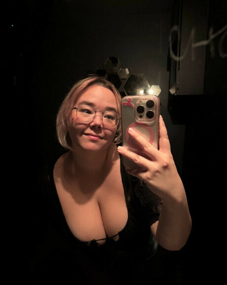 wife onlyfans nude img