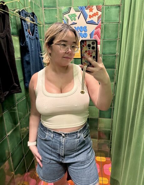 bingsuccino best model picture