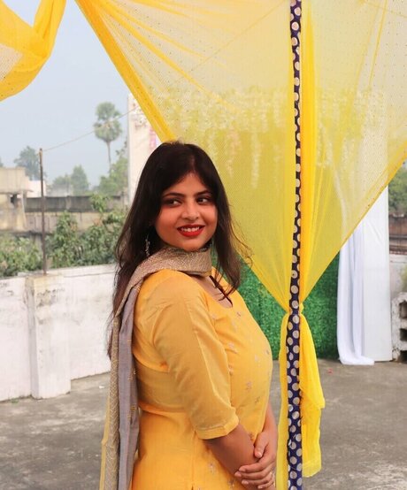 Tulika Snehil xxx model photos