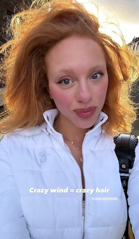 mirror onlyfans art naked photo