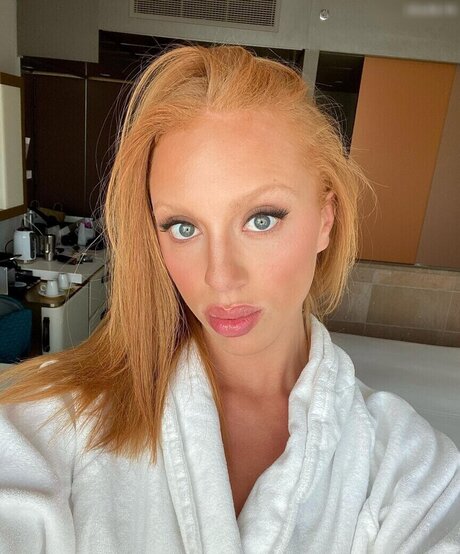 eating onlyfans free xxx pics