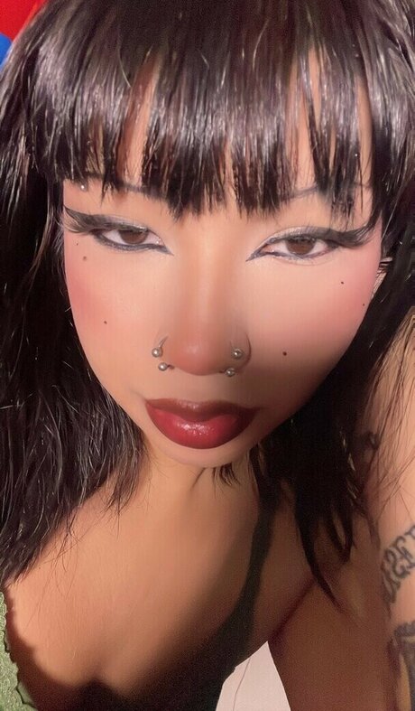 Sarynthia pornstar beautiful archive