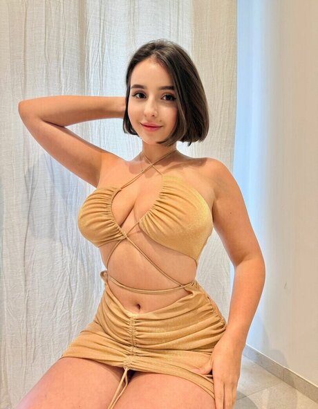 enjoysuzy adult actress pictures